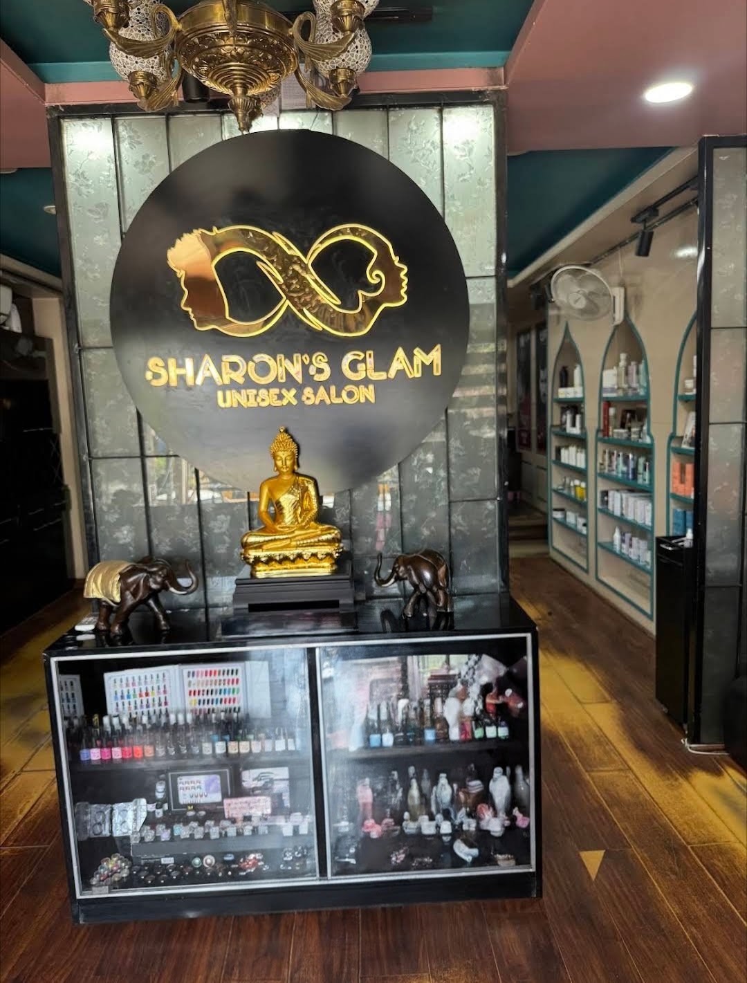 Sharon's Glam Mansarovar branch