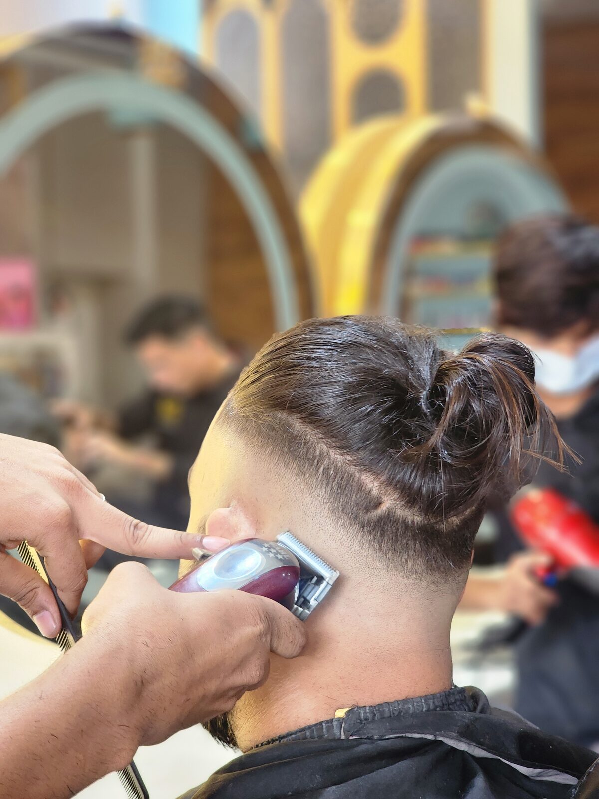 Men's grooming